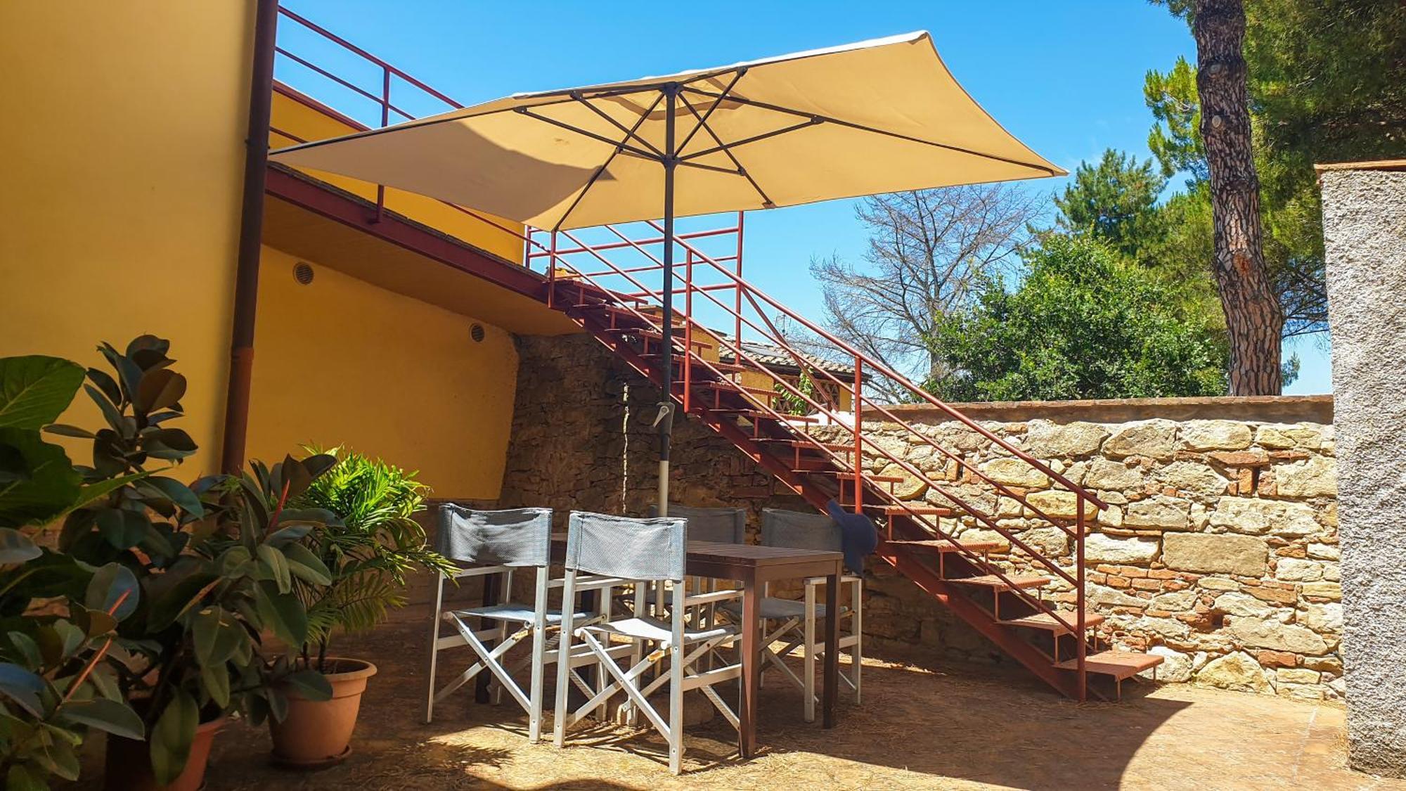 Agriturismo Podere Le Tombe Pensionat Palaia Eksteriør billede