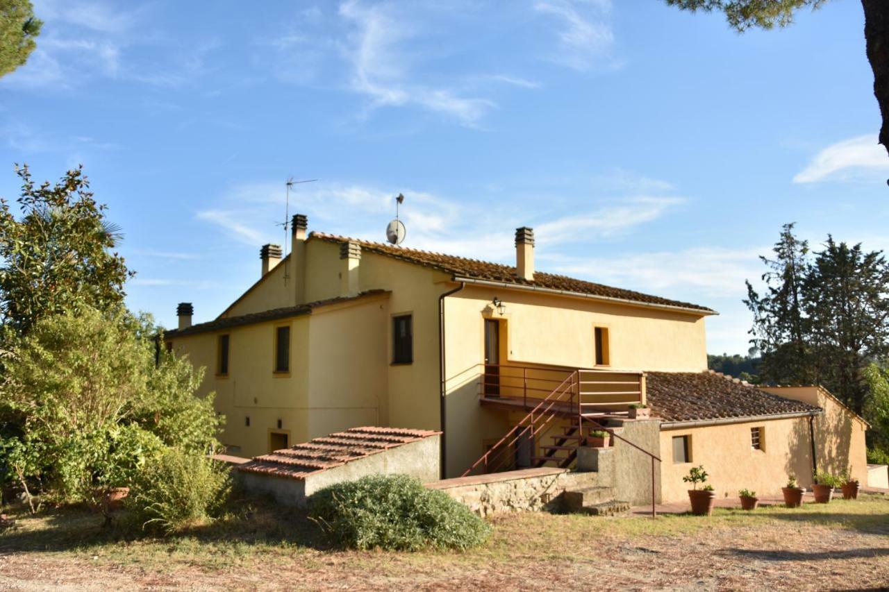 Agriturismo Podere Le Tombe Pensionat Palaia Eksteriør billede